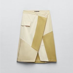 🔥🔥🔥NEW Zara Gabardine Patchwork Skirt Size Small